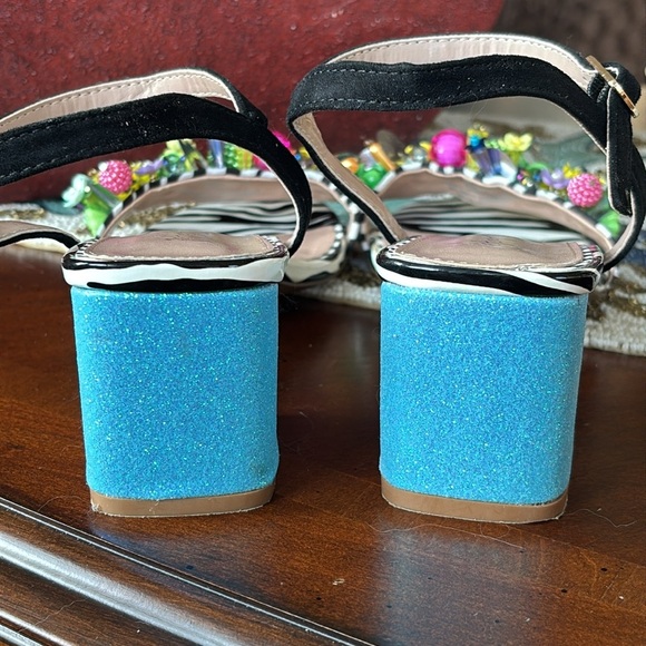 BETSEY JOHNSON Black Embellished Ankle Strap Open Toe Block Heel Beaded Sandals - Picture 9 of 16